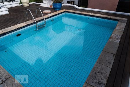 Apartamento à venda com 340m², 4 quartos e 4 vagasPiscina privativa