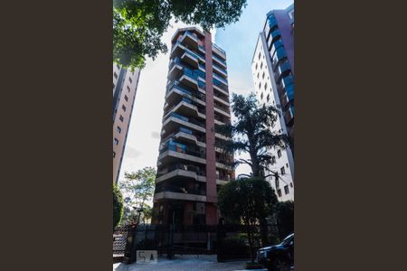 Apartamento à venda com 340m², 4 quartos e 4 vagasFachada