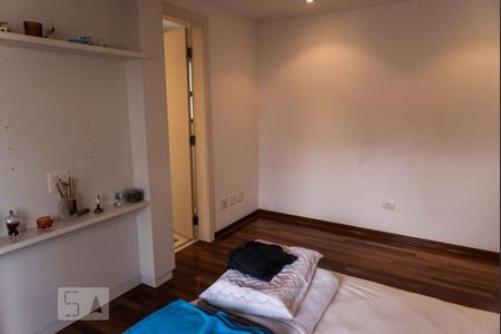 Apartamento à venda com 340m², 4 quartos e 4 vagasSuite 3