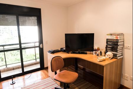 Apartamento à venda com 340m², 4 quartos e 4 vagasQuarto