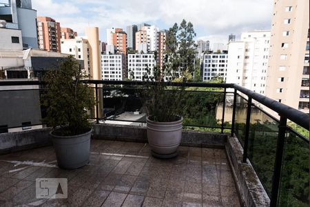 Varanda da Sala de apartamento à venda com 4 quartos, 340m² em Vila Suzana, São Paulo