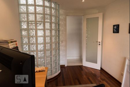 Apartamento à venda com 340m², 4 quartos e 4 vagasQuarto