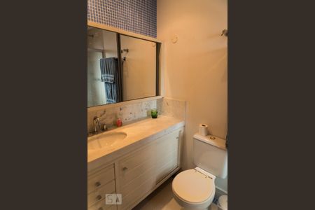 Apartamento à venda com 340m², 4 quartos e 4 vagasBanheiro suite 3