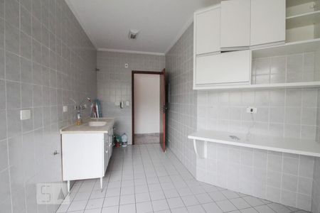Apartamento à venda com 65m², 2 quartos e 2 vagasCozinha