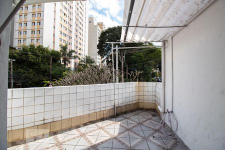 Casa para alugar com 145m², 2 quartos e sem vagaQuintal 