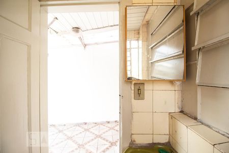 Casa para alugar com 145m², 2 quartos e sem vagaBanheiro 