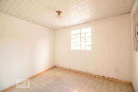 Casa para alugar com 145m², 2 quartos e sem vagaQuarto extra