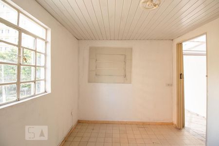 Casa para alugar com 145m², 2 quartos e sem vagaQuarto extra