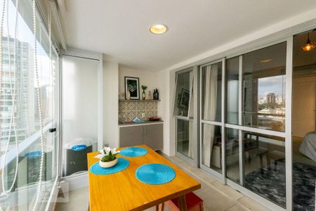 Varanda de apartamento para alugar com 1 quarto, 37m² em Moema, São Paulo