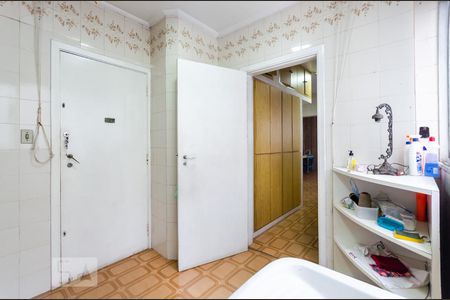 Apartamento para alugar com 222m², 4 quartos e 2 vagasÁrea de serviço