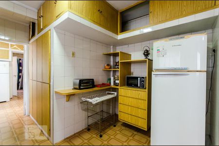 Apartamento para alugar com 222m², 4 quartos e 2 vagasCozinha