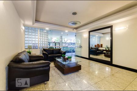 Apartamento para alugar com 222m², 4 quartos e 2 vagasHall de entrada