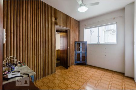 Apartamento para alugar com 222m², 4 quartos e 2 vagasCopa
