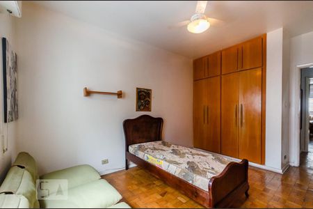 Apartamento para alugar com 222m², 4 quartos e 2 vagasQuarto 3