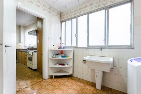 Apartamento para alugar com 222m², 4 quartos e 2 vagasÁrea de serviço