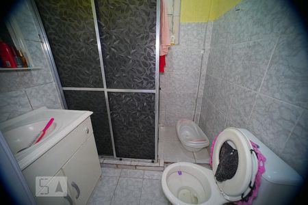 Casa à venda com 200m², 3 quartos e 5 vagasBanheiro