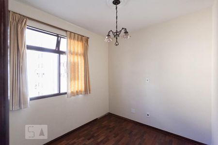 Apartamento à venda com 90m², 3 quartos e 1 vagaQuarto 2