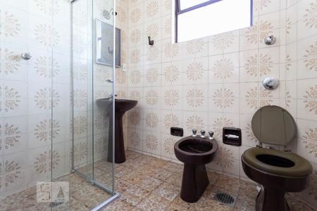 Banheiro da suíte de apartamento à venda com 3 quartos, 90m² em Cidade Nova, Belo Horizonte