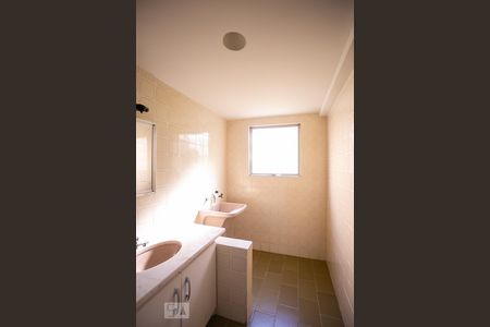 Apartamento à venda com 48m², 1 quarto e sem vagaBanheiro