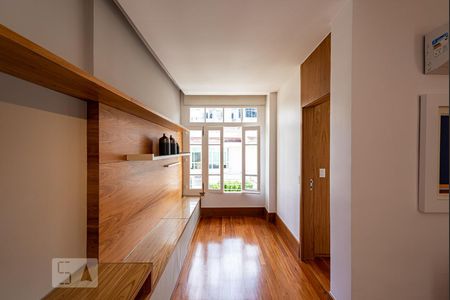 Sala de apartamento para alugar com 3 quartos, 80m² em Leblon, Rio de Janeiro