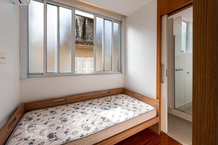 Apartamento para alugar com 80m², 3 quartos e sem vagaQuarto de Serviço