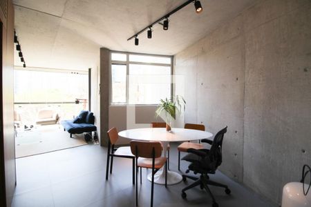 Sala de apartamento à venda com 1 quarto, 70m² em Vila Nova Conceição, São Paulo