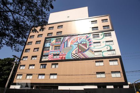 Studio à venda com 34m², 1 quarto e sem vaga Studio à venda com 34m², 1 quarto e sem vagaFachada