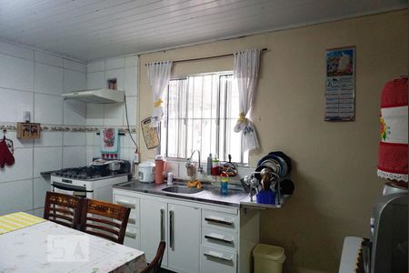 Casa à venda com 100m², 3 quartos e 1 vagaCasa 1 - Cozinha