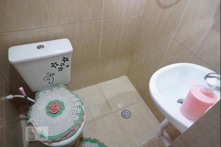 Casa à venda com 100m², 3 quartos e 1 vagaCasa 1 - Banheiro