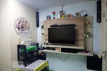 Casa 1 - Sala de casa à venda com 3 quartos, 100m² em Vila Carmosina, São Paulo