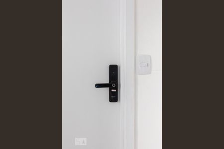 Studio para alugar com 30m², 1 quarto e sem vaga Studio para alugar com 30m², 1 quarto e sem vagaFechadura