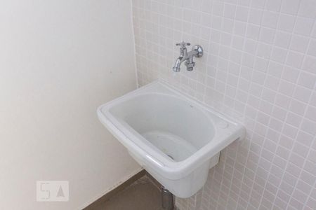 Studio para alugar com 30m², 1 quarto e sem vaga Studio para alugar com 30m², 1 quarto e sem vagaÁrea de Serviço