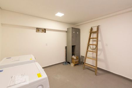 Studio para alugar com 30m², 1 quarto e sem vaga Studio para alugar com 30m², 1 quarto e sem vagaÁrea comum - Lavanderia