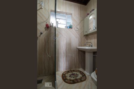 Casa à venda com 125m², 3 quartos e 3 vagasBanheiro