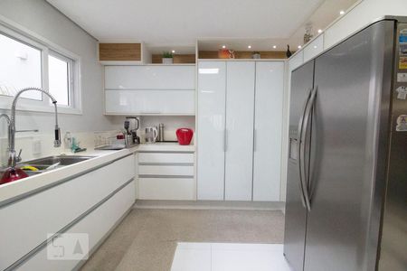 Casa à venda com 400m², 4 quartos e 3 vagasCozinha