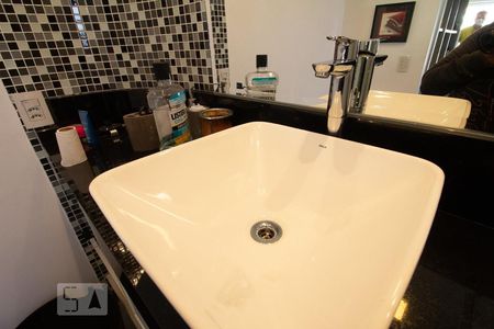 Casa à venda com 400m², 4 quartos e 3 vagassuite Quarto 1