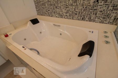 Casa à venda com 400m², 4 quartos e 3 vagasSuite Quarto 4