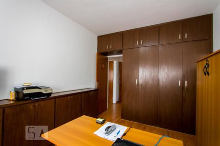 Apartamento à venda com 160m², 4 quartos e 3 vagasQuarto 3