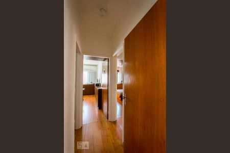 Apartamento à venda com 160m², 4 quartos e 3 vagasCorredor