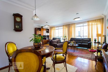 Sala de apartamento à venda com 4 quartos, 160m² em Vila Bastos, Santo André