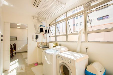 Apartamento à venda com 160m², 4 quartos e 3 vagasÁrea de Serviço