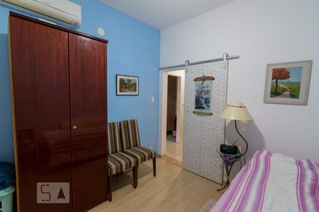Quarto 2 de casa à venda com 5 quartos, 240m² em Vila Isabel, Rio de Janeiro
