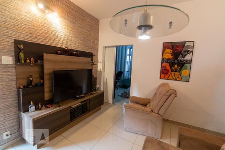 Sala de casa para alugar com 5 quartos, 240m² em Vila Isabel, Rio de Janeiro