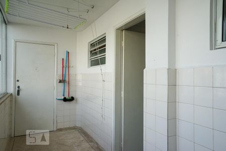 Apartamento para alugar com 98m², 2 quartos e 1 vaga Apartamento para alugar com 98m², 2 quartos e 1 vagaÁrea de Serviço