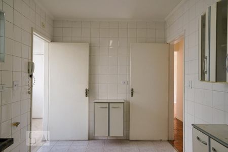 Apartamento para alugar com 98m², 2 quartos e 1 vaga Apartamento para alugar com 98m², 2 quartos e 1 vagaCozinha