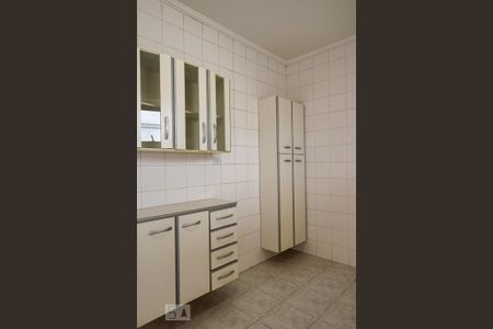 Apartamento para alugar com 98m², 2 quartos e 1 vaga Apartamento para alugar com 98m², 2 quartos e 1 vagaCozinha