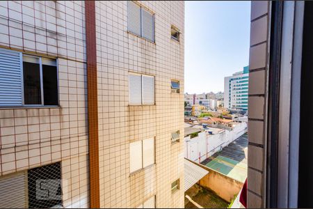 Sala - Vista de apartamento para alugar com 3 quartos, 60m² em Padre Eustáquio, Belo Horizonte