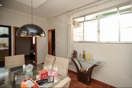 Sala de jantar de casa para alugar com 2 quartos, 100m² em Quintino Bocaiúva, Rio de Janeiro