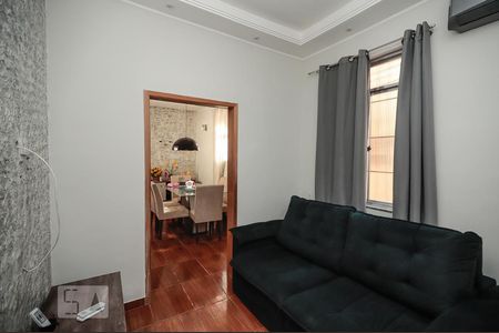 Sala de casa para alugar com 2 quartos, 100m² em Quintino Bocaiúva, Rio de Janeiro