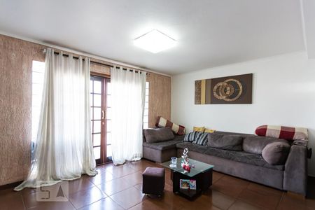 Sala de casa à venda com 4 quartos, 230m² em Pestana, Osasco